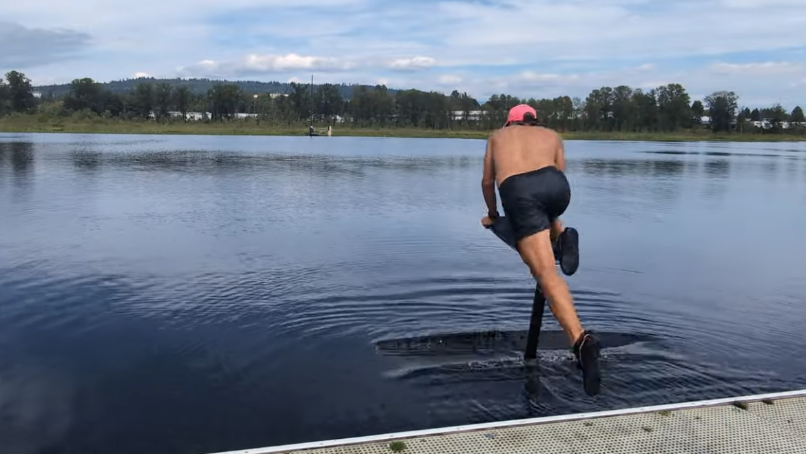 Kevin Learns Free Foiling